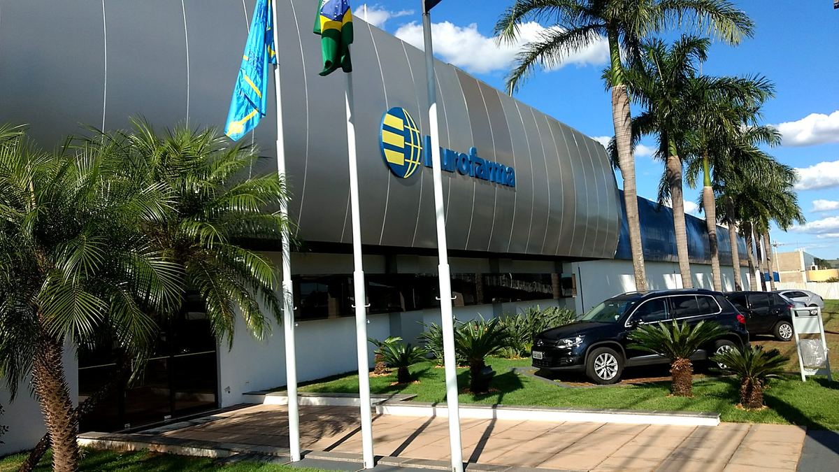 Eurofarma — recuperação de fachada